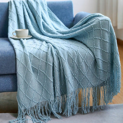 Geometric knitted blanket sofa cover with tassels | ideal for spring and autumn