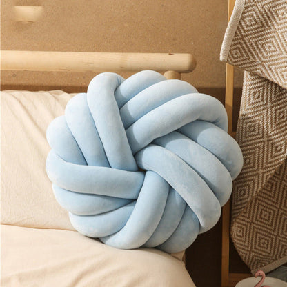 Knotted ball velvet decorative cushion with pp cotton filling